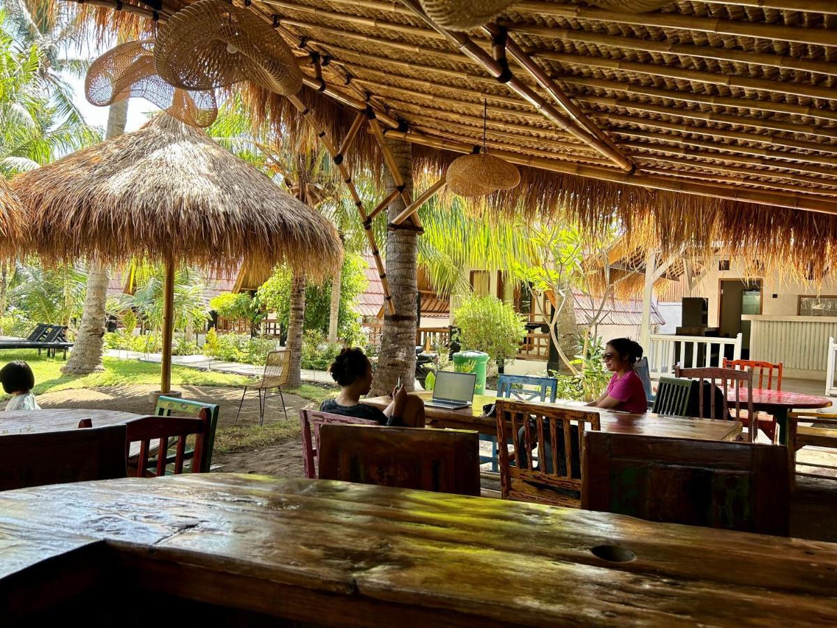 Gili Land Hotel Gili Air Buitenkant foto
