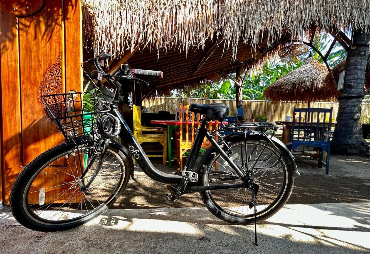 Gili Land Hotel Gili Air Buitenkant foto